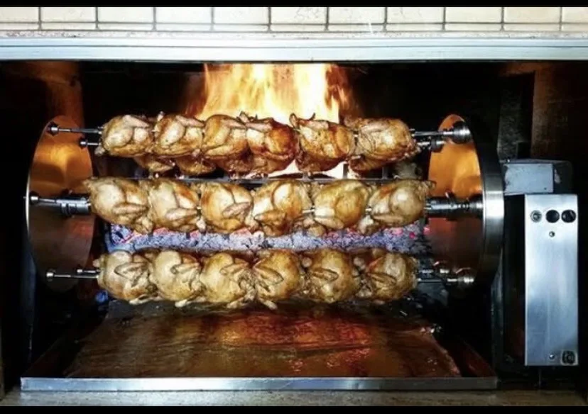 Pollo allo spiedo cotto a legna