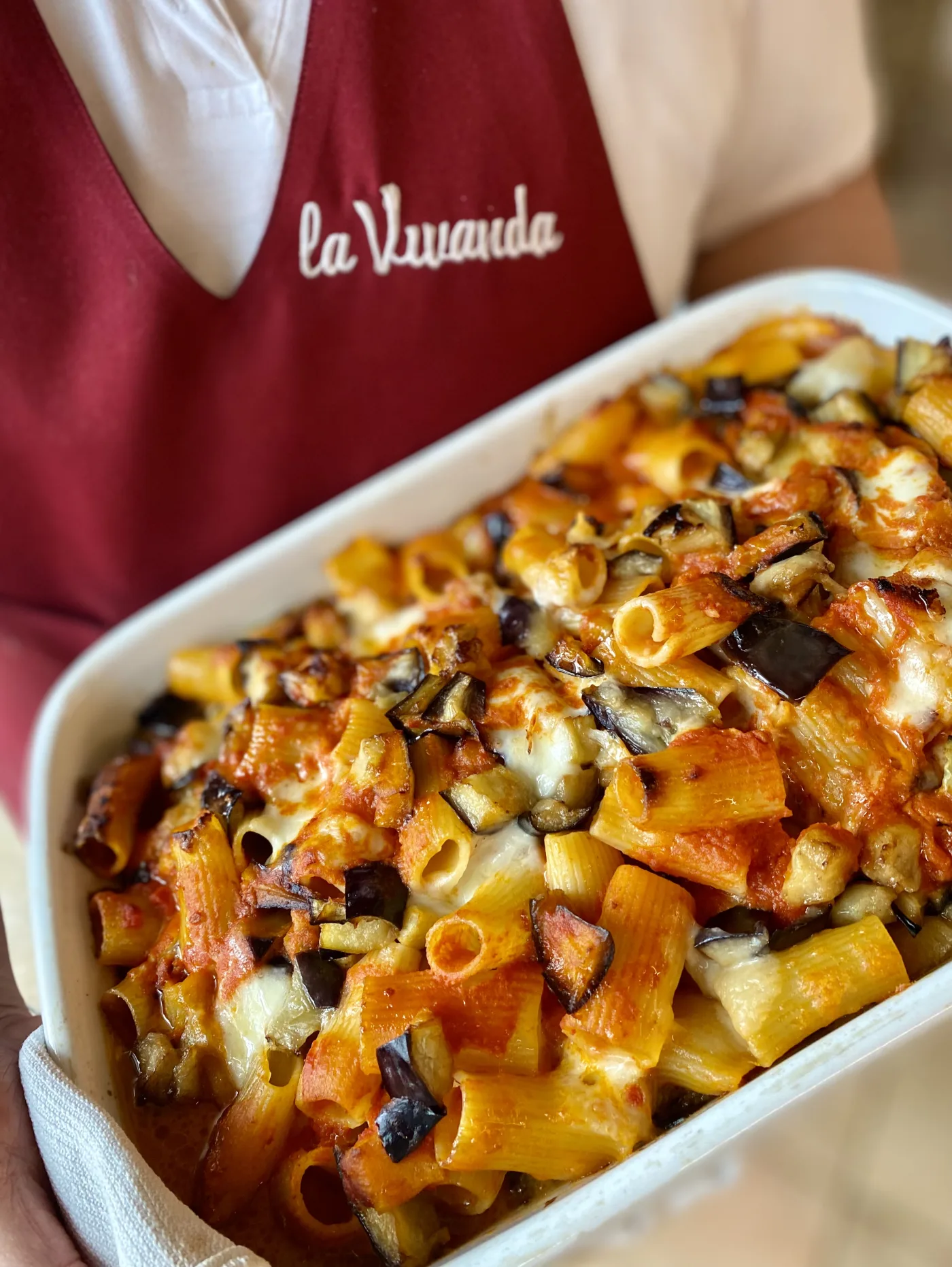 Rigatoni al forno con melanzane e mozzarella